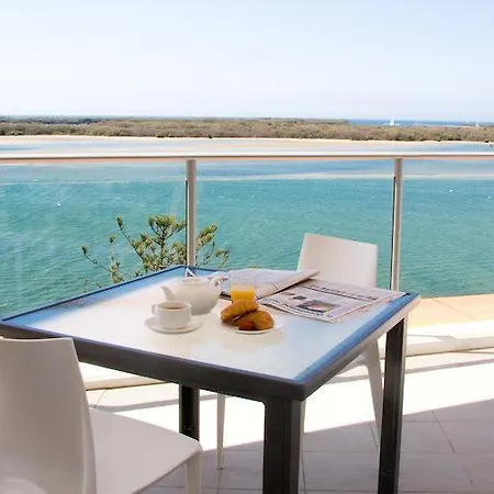 Silvershore Apartments On The Broadwater Gold Coast Room photo